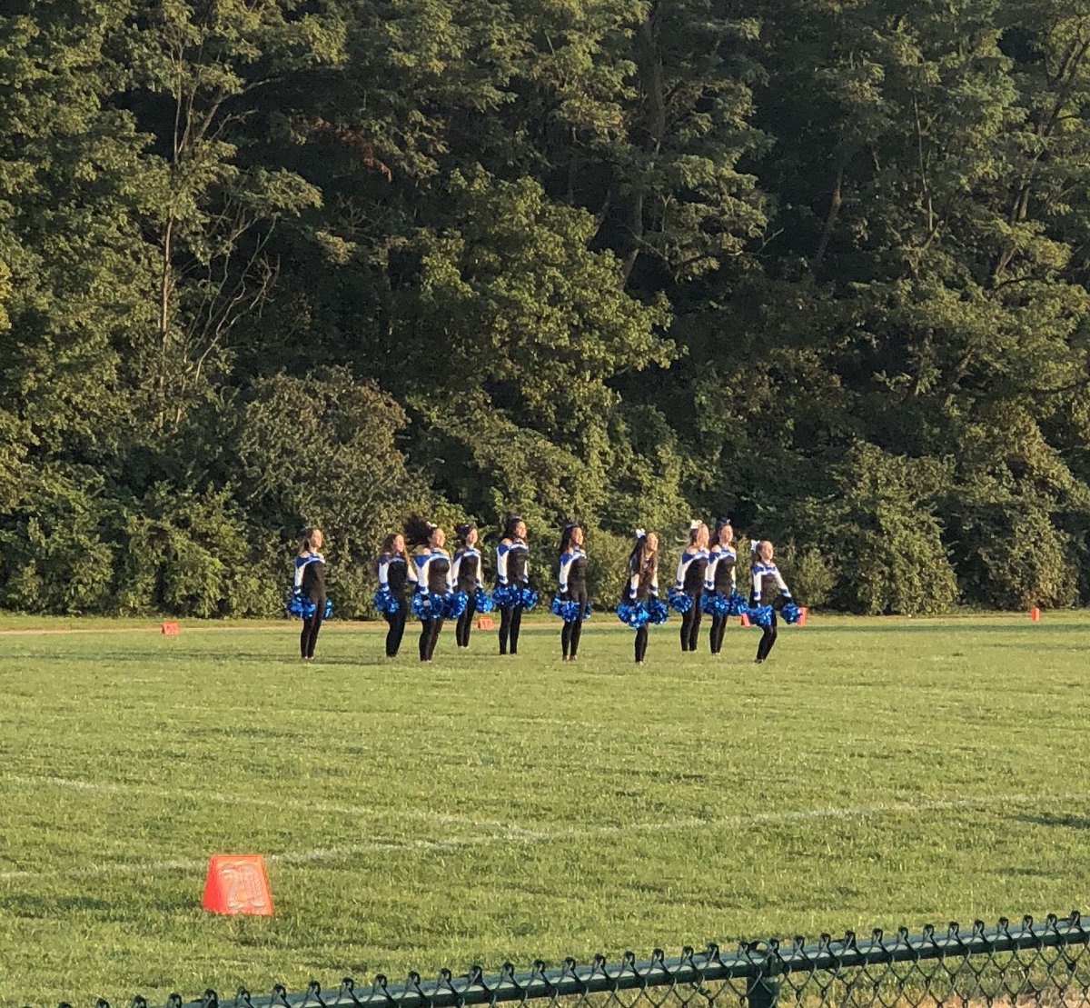 matt_schermer's tweet photo. What an exciting night for Hamilton Middle School Sports!  Thanks to everyone for supporting our students! #BigBlueOnTheMove https://t.co/VnBoQaJW2M