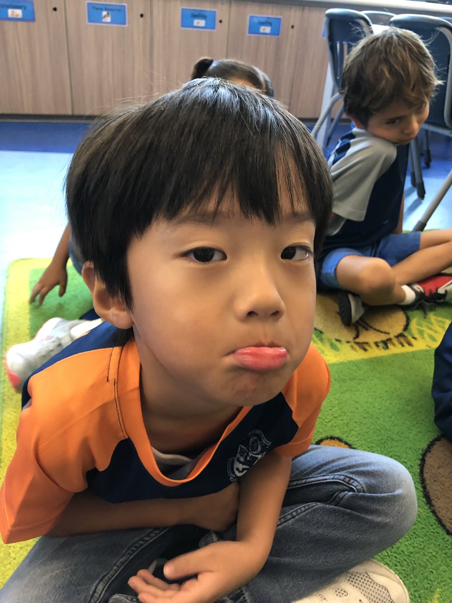 LSGMonaghan's tweet photo. In Year 2 we have been looking at our thoughts and feelings. Can you guess how the children are feeling? #HarrowHKYear2 https://t.co/KQC8hMIYTH