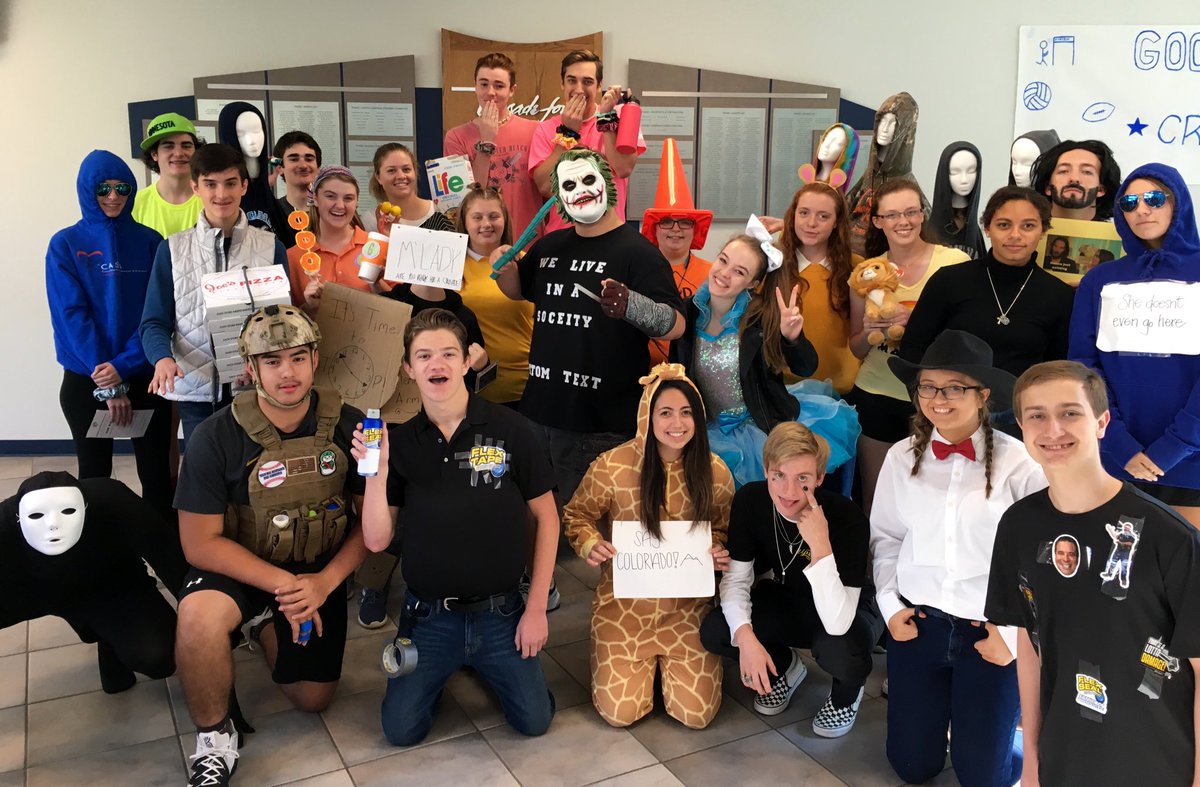 StDominicHS's tweet photo. #SDHSSpiritWeek Day 4: Twins vs. Memes! https://t.co/TGcdvZNuN7