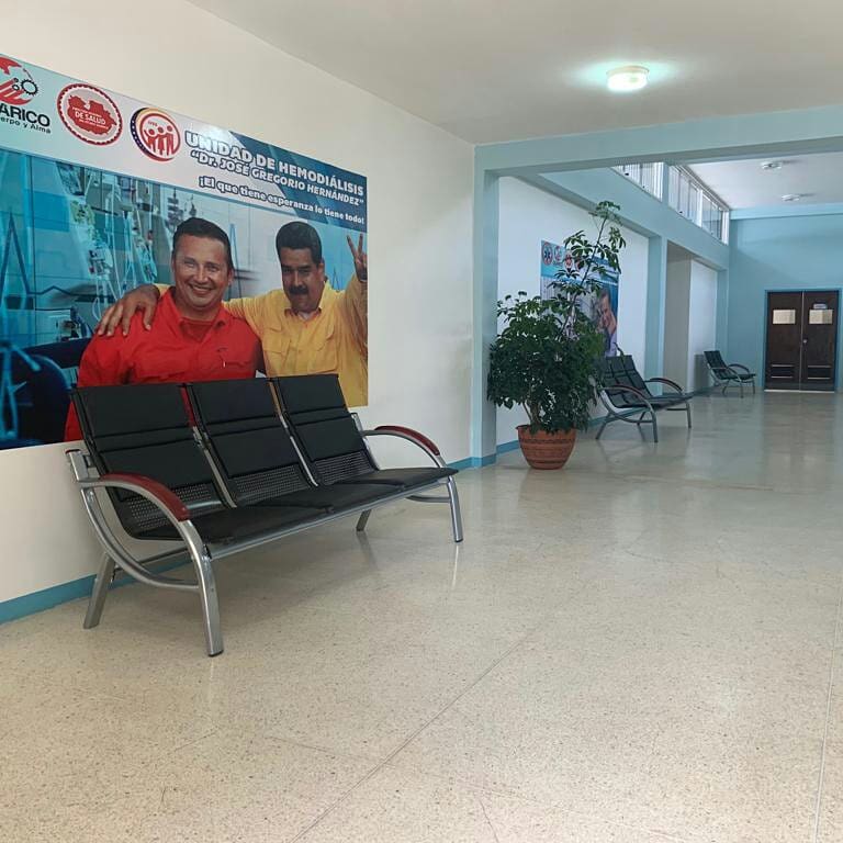 ajao2306's tweet photo. Desde el municipio infante lista ya la Unidad de Hemodialisis otro logro en revolución gracias a la gestión del gobernador del estado Lic. José Vasquez y la autoridad única en salud la Dra Rayner Rondón. @josemvasquez @DRSGuarico https://t.co/ZsTzRYGQIb