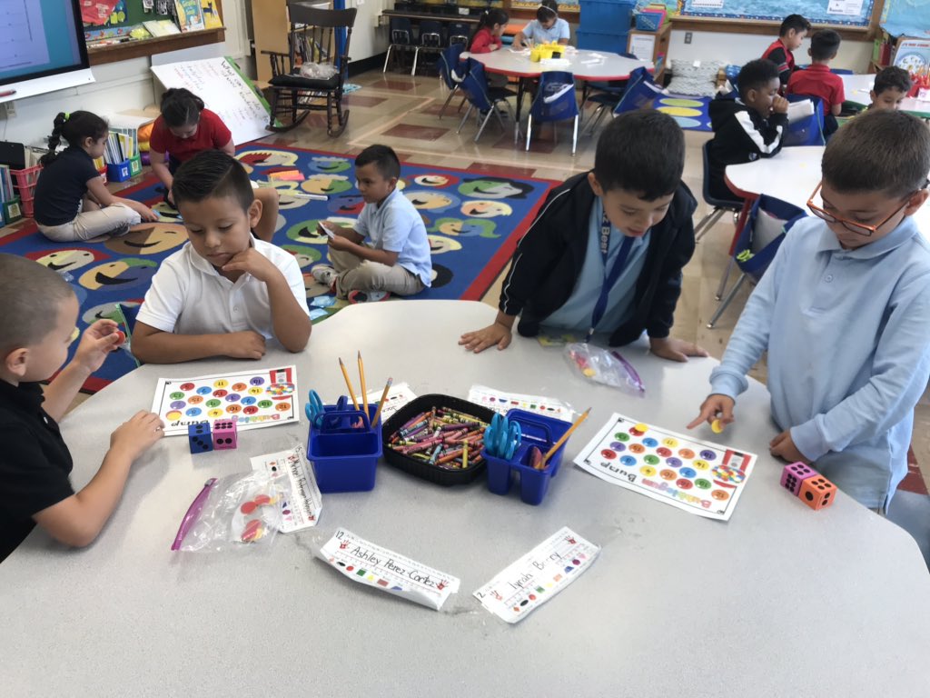 Friends playing math games together 🧠 Making partners of 10 #wearebaltz <a href="/BaltzBears/">Baltz Elementary School</a>
