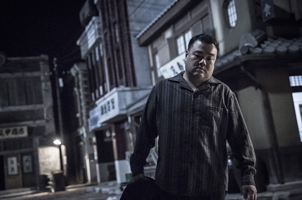 корейский фильм подозреваемый 2013 профессор ким. подозреваемый 2019. подозреваемый фильм корея. подозреваемый 2019. 12-й подозреваемый фильм 2019.