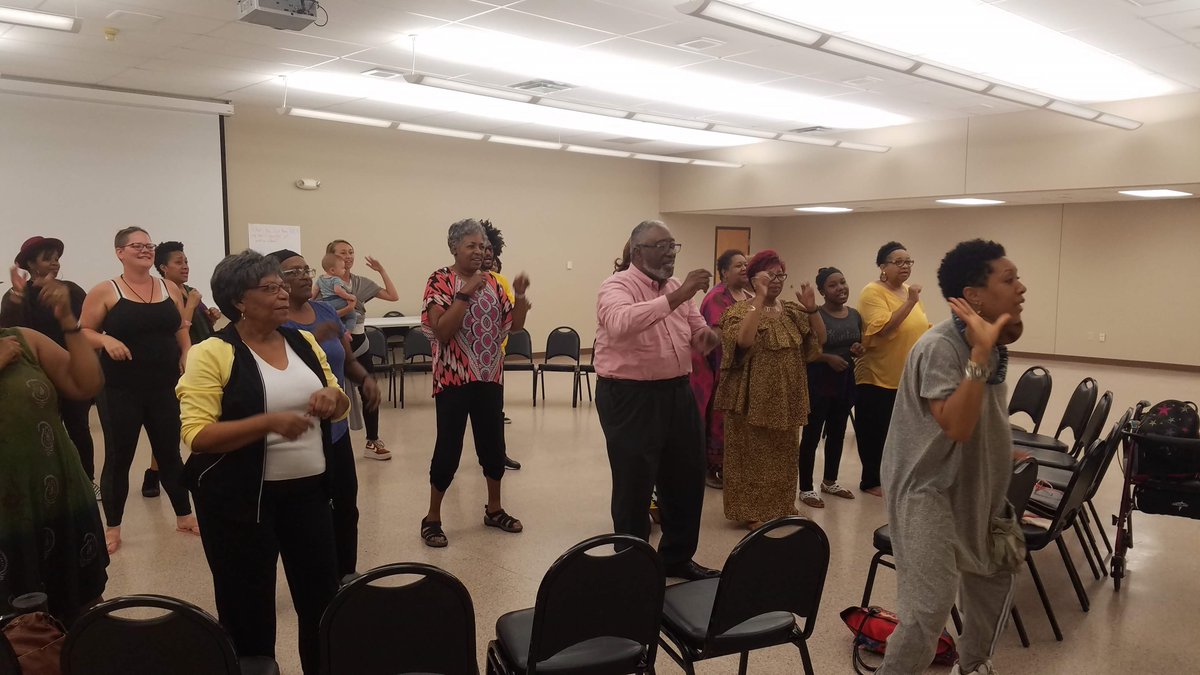 BlackIowa's tweet image. Thank you to @ubwdance for an excellent program at tonight&apos;s Hair Party! Make sure to see the ensemble&apos;s full performance of Hair and Other Stories this Saturday at @HancherUI. Tickets available at hancher.uiowa.edu/2019-20/UrbanB….

#UntanglingTheRoots #HairParty #UrbanBushWomen