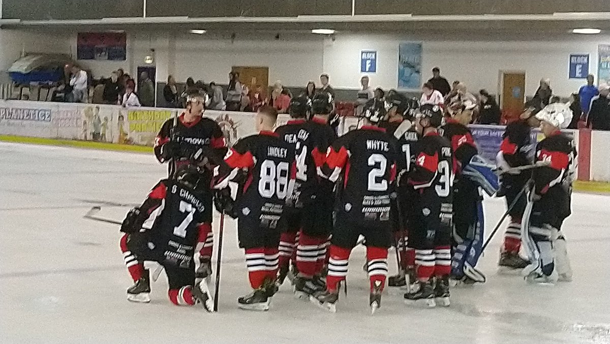 Sunday sees the Milton Keynes Thunder 1st home game of the season. Will you be there?

🏒 MK Thunder 🆚 Bracknell Hornets
🏆 NIHL 1 South
⛸️ Planet Ice Milton Keynes
🗓 Sun 22 Sep
🕡 Face Off 6.45pm