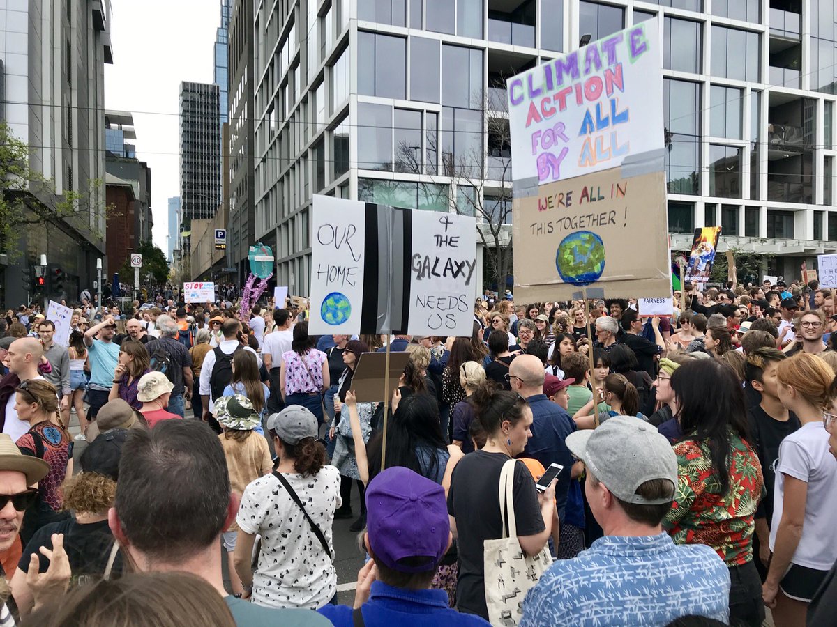 🇦🇺leading the way #notbusinessasusual #climatestrike