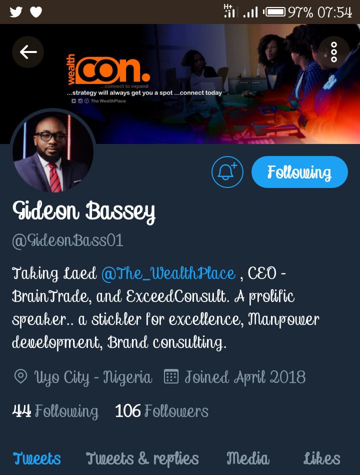 ElHajShevy's tweet photo. @Damsy_victoria @Iam_sk993 @EbituPromise @GideonBass01 @Tochlyt @belocapro @audiofactorynig I dey follow all of them https://t.co/kGtX117HHs