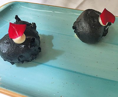 GenteMad's tweet photo. 🍽️Se acerca de la hora de la comida y abrimos boca con la recomendación semanal de #restaurantes de #Madrid de @mamencrespo: #Rocacho
https://t.co/lNPXdmAhtu https://t.co/VrBBscs2SN