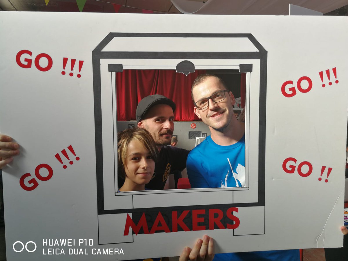 pablorubma's tweet image. Molan los eventos porque desvirtualizas a los cracks #DemolabMaker 🤓

!Grandes @laescuelamaker!