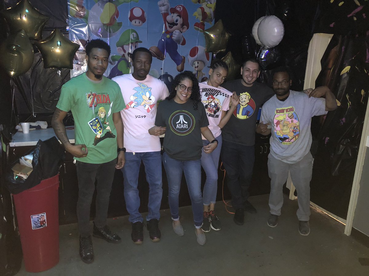 MsT_MaeleenSosa's tweet photo. I want to thank my team for all of the hard work and efforts getting this event together!!! #wedidit #creativityignited #successsharingLIC https://t.co/kDqudwOuD6