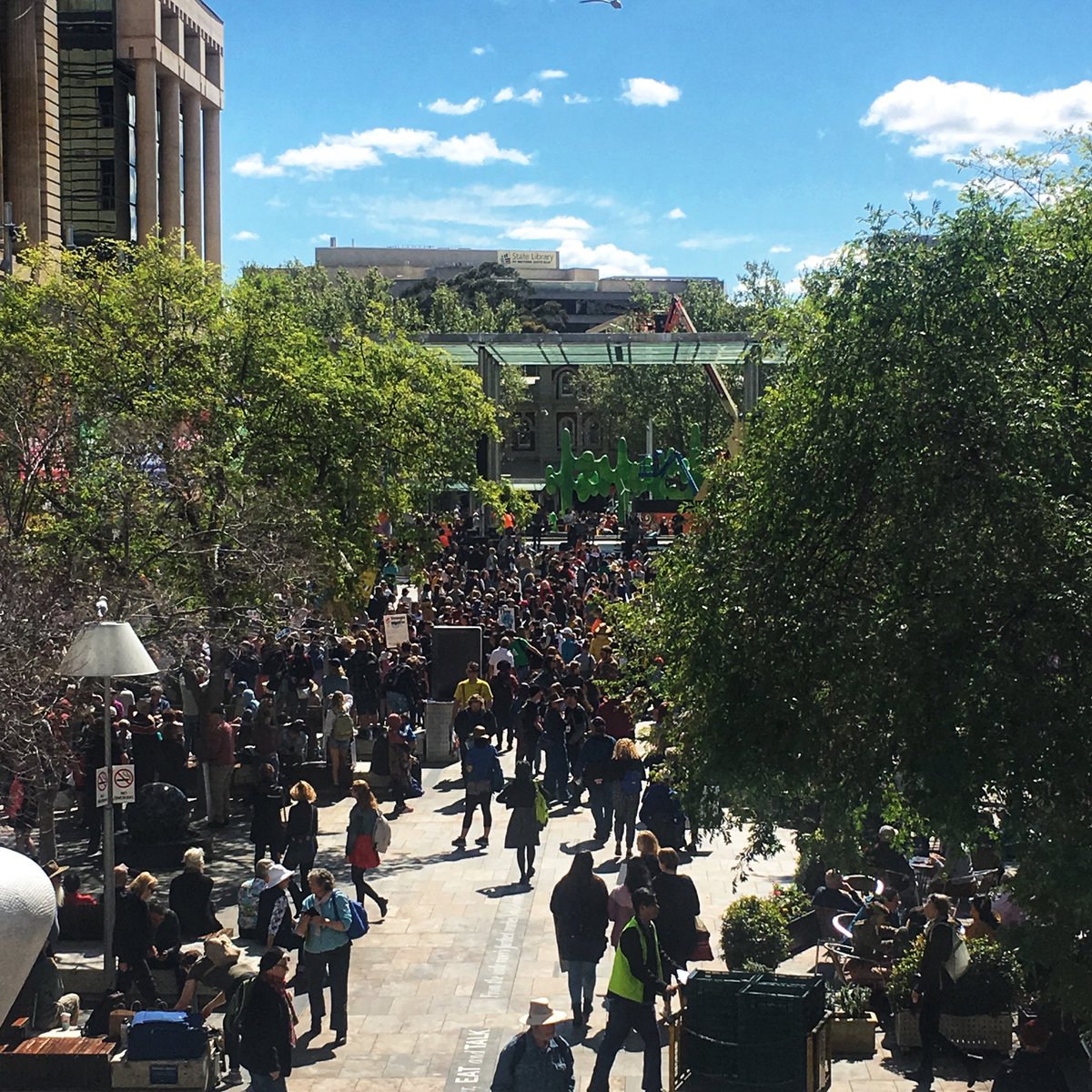 Kali_in_Perth's tweet photo. Early crowd in #Perth for #ClimateStrike great to see so many people actively taking an interest in the #future #ThereIsNoPlanetB https://t.co/sWqaxKRuZ8