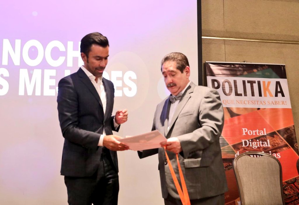 JorgeEmilioRey's tweet photo. Con absoluta responsabilidad recibimos el reconocimiento que nos otorgan el portal de noticias @PolitikaCol, un estímulo para el departamento de #Cundinamarca, así como para el equipo de trabajo que me acompaña en la @CundinamarcaGob https://t.co/DOp9vueuwH
