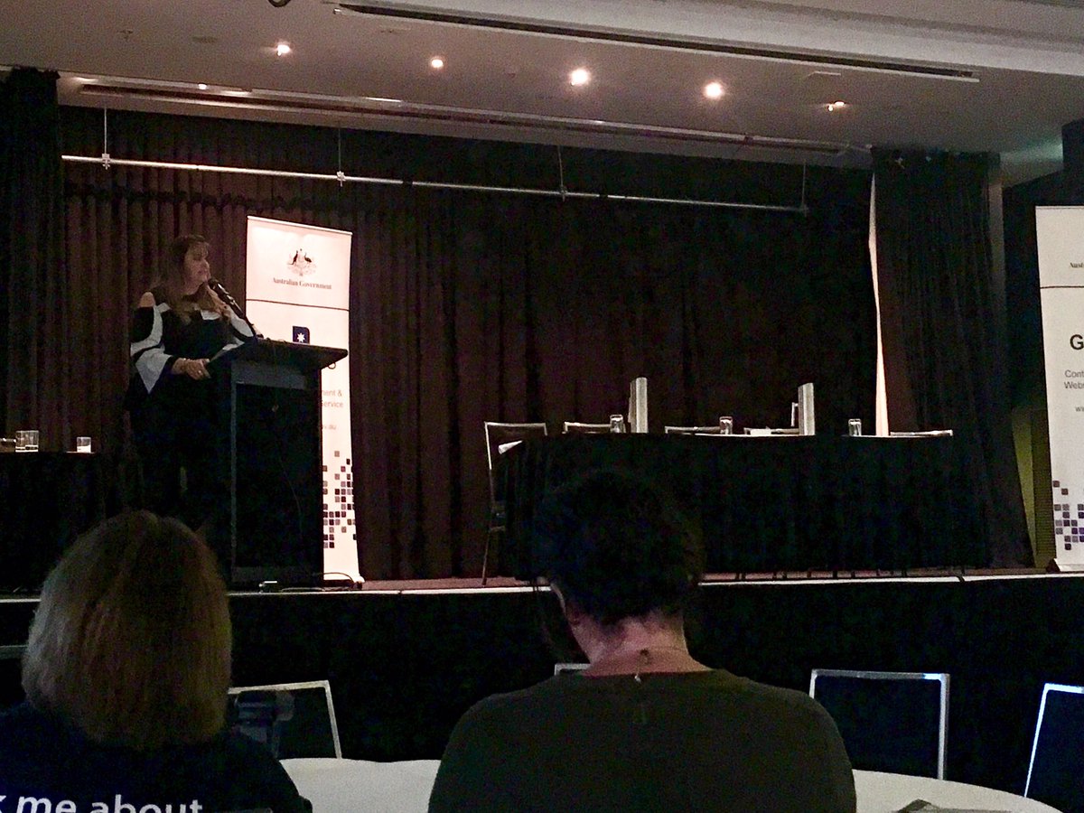 Now happening: #GovCMS Mega Meet up. Cathy Wells from @DeptAgNews shares the story of migrating from SharePoint to <a href="/AusGovCMS/">AusGovCMS</a> from start to finish! Sharing this process allows provided and Govs to understand the background work that goes into making these project possible👏🏼