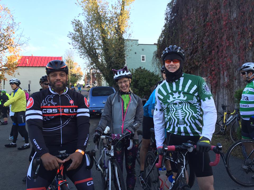FauquierTrailsC's tweet photo. A few fun pics from years past....

Register today at https://t.co/GLAQRpLdEg #GPR19🎃 #nova #cycling #falltrails #Autumn #cyclinglife #fauquiercounty https://t.co/vdN3oCZfE2