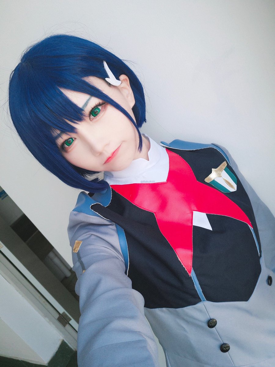 Airis9133's tweet photo. Code: 015 💙❤️

#イチゴ #ダリフラ #DARLINGintheFranxx 
#コスプレ #Cosplay https://t.co/PabqKSEtY6