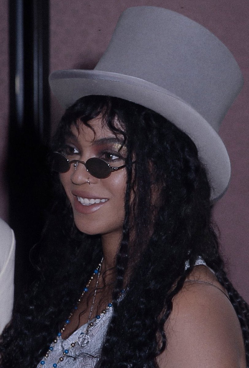 On Twitter Beyonce Dressed As Young Lisa Bonet