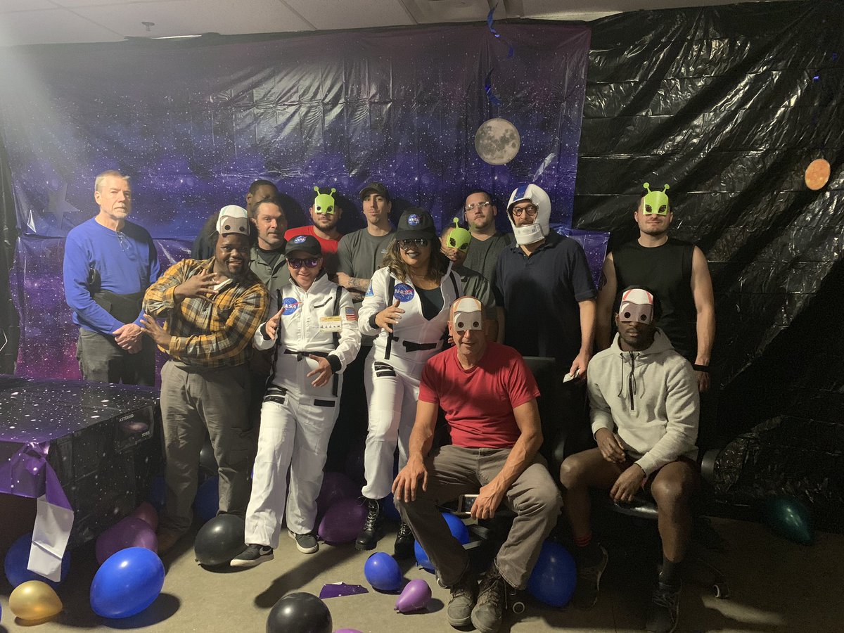 JaimeSheiner's tweet photo. Moonwalking into Success Sharing Weekend with the Freight Team #successsharing2019 #galaxy #store1281 @noelia_pina2 @MsCarly_HD @Perrelli_45 @SultanaTHD https://t.co/YcuCjs2KYW