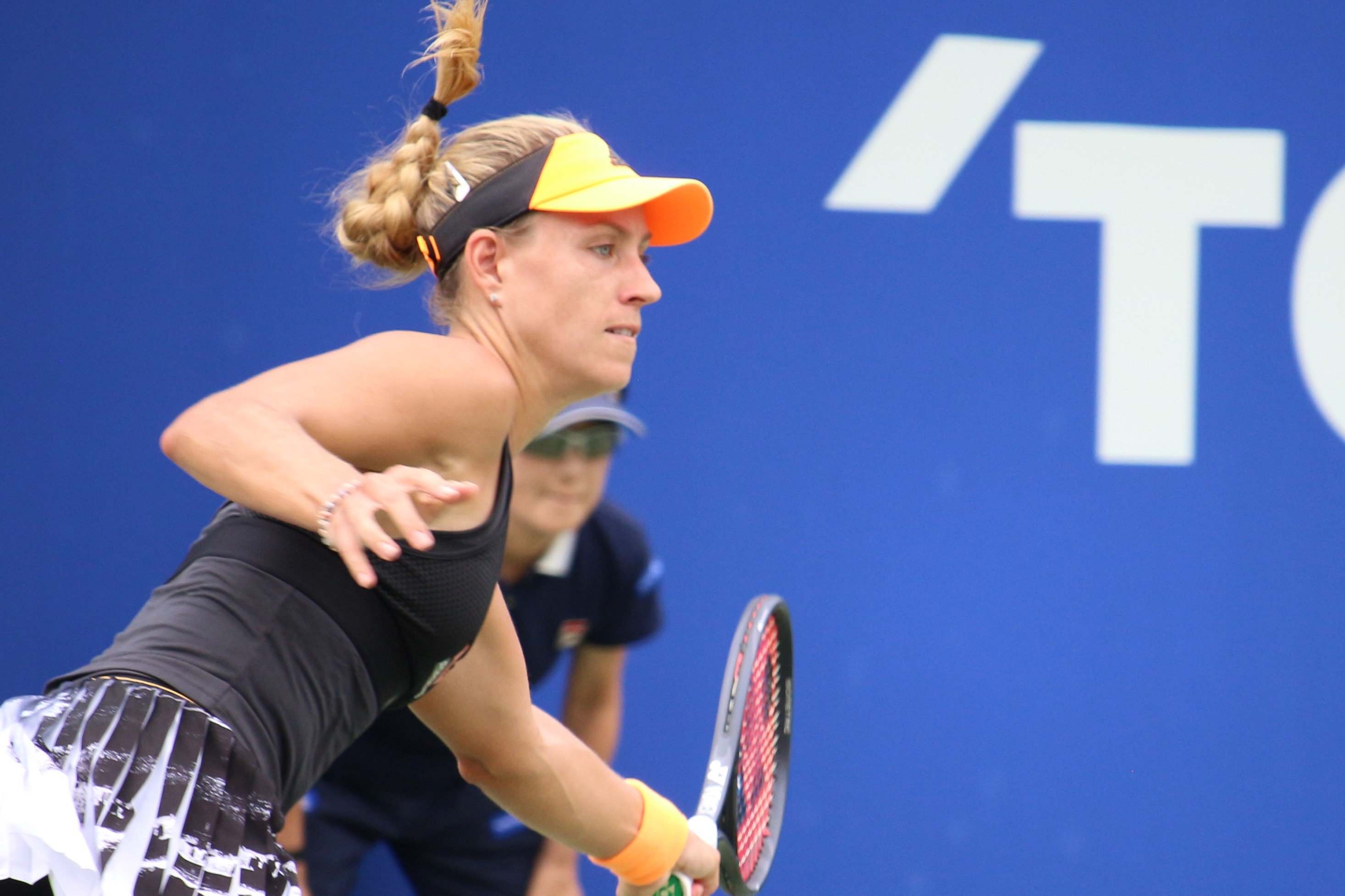 東レppoテニス センターコート第1試合 アンゲリク ケルバー選手6 4で第1セットを先取 Wta 東レppoテニス Torayppo19 Tennis Madisonkeys Angeliquekerber T Co Wxbxlh3xci Twitter