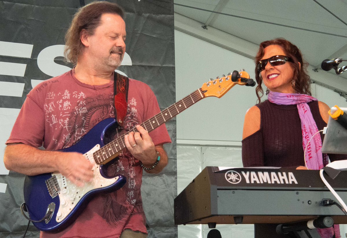 johnrobison's tweet photo. I always love seeing bands like @AMBROSIABAND because I feel young again @TheBigEFair @MellowshipEnt https://t.co/pHKcnntOoc