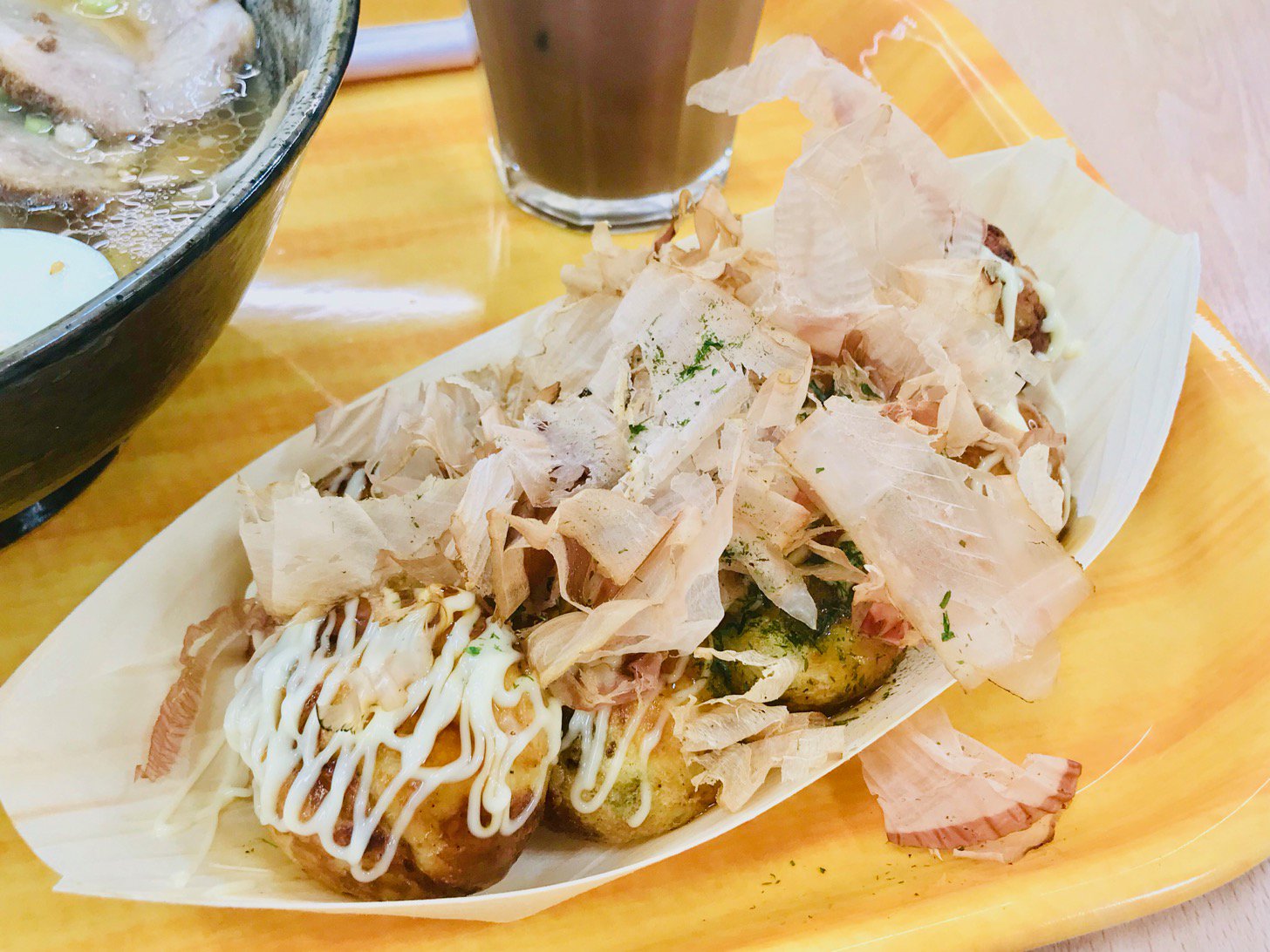 多摩ポン 多摩ポン更新 グリーンズコート イトーヨーカドー多摩センター店がオープン らーめん たこ焼き たい焼きが食べられる T Co Zbo8nylgqm