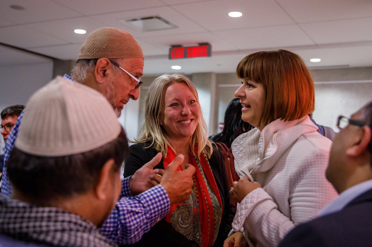 MonaFortier's tweet photo. Bravo @mflalonde pour avoir été élue candidate pour #Orléans avec l’ #EquipeTrudeau ! Merci a Khatera et Jean-Claude qui ont porté leurs noms à l’investiture. #elxn43 https://t.co/G2xWqeEDEW