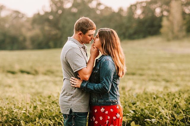 washmopics's tweet photo. This couple has me so excited for their wedding in June!  Such a great sunset engagement session tonight! https://t.co/jL9DDE8epL https://t.co/3ssUiTlSAM