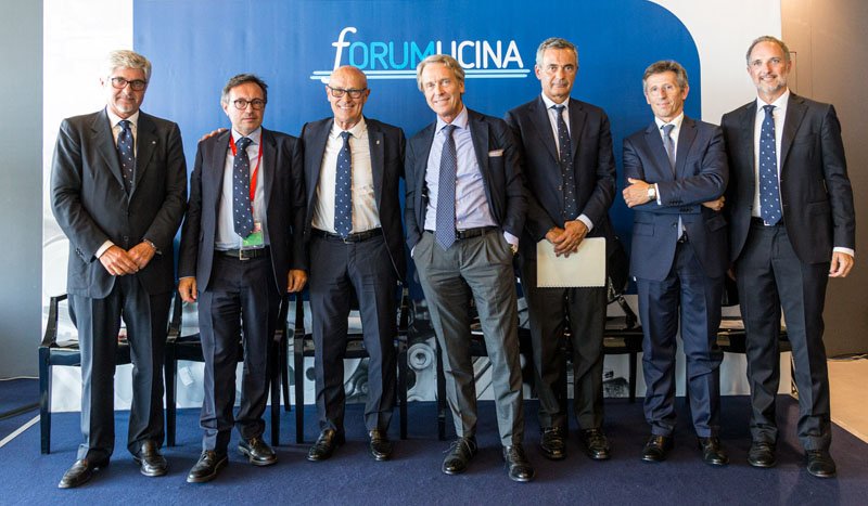 NauticaReport's tweet photo. 59° @SaloneNautico : #presentati i #dati del #settorenautico al #convegno ''#BoatingEconomicForecast''
https://t.co/iRsOTKe2QW https://t.co/AvL0LNW7TF
