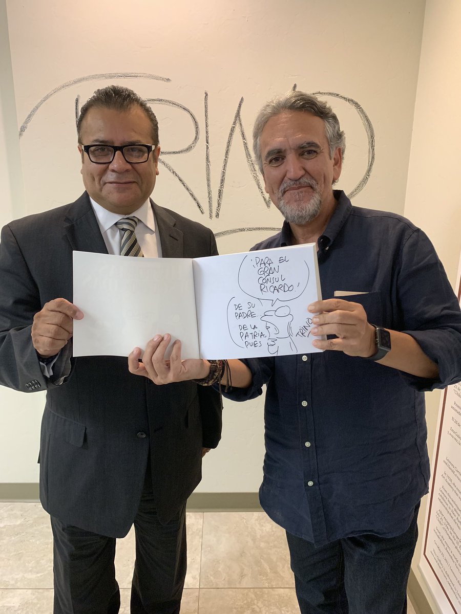 Ricardo1Pineda's tweet photo. Excelente presentación de Trino en el Consulado. Gracias Maestro por tus comentarios y caricaturas sobre el Servicio Consular Mexicano. Aprender a reirnos de nosotros mismos nos ayuda a ser mejores. @SRE #servicioconsular @EmbamexEUA https://t.co/qX6Zxo0wQT