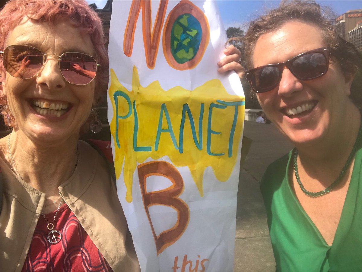 jackie_randles's tweet photo. Great to be here with #scoolstrike4climate #Sydney #ClimateStrikesydney #ClimateAction https://t.co/MUomqXxvVl