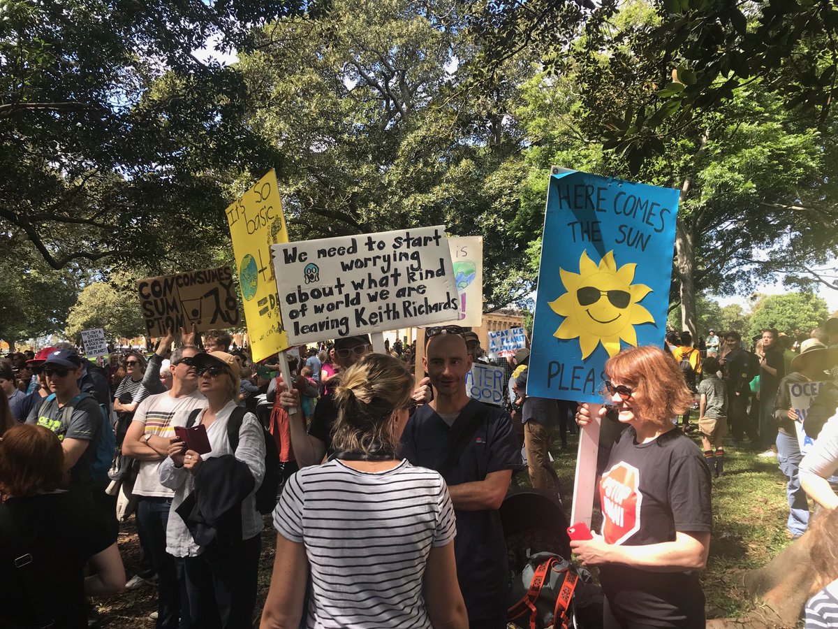 jackie_randles's tweet photo. Great to be here with #scoolstrike4climate #Sydney #ClimateStrikesydney #ClimateAction https://t.co/MUomqXxvVl