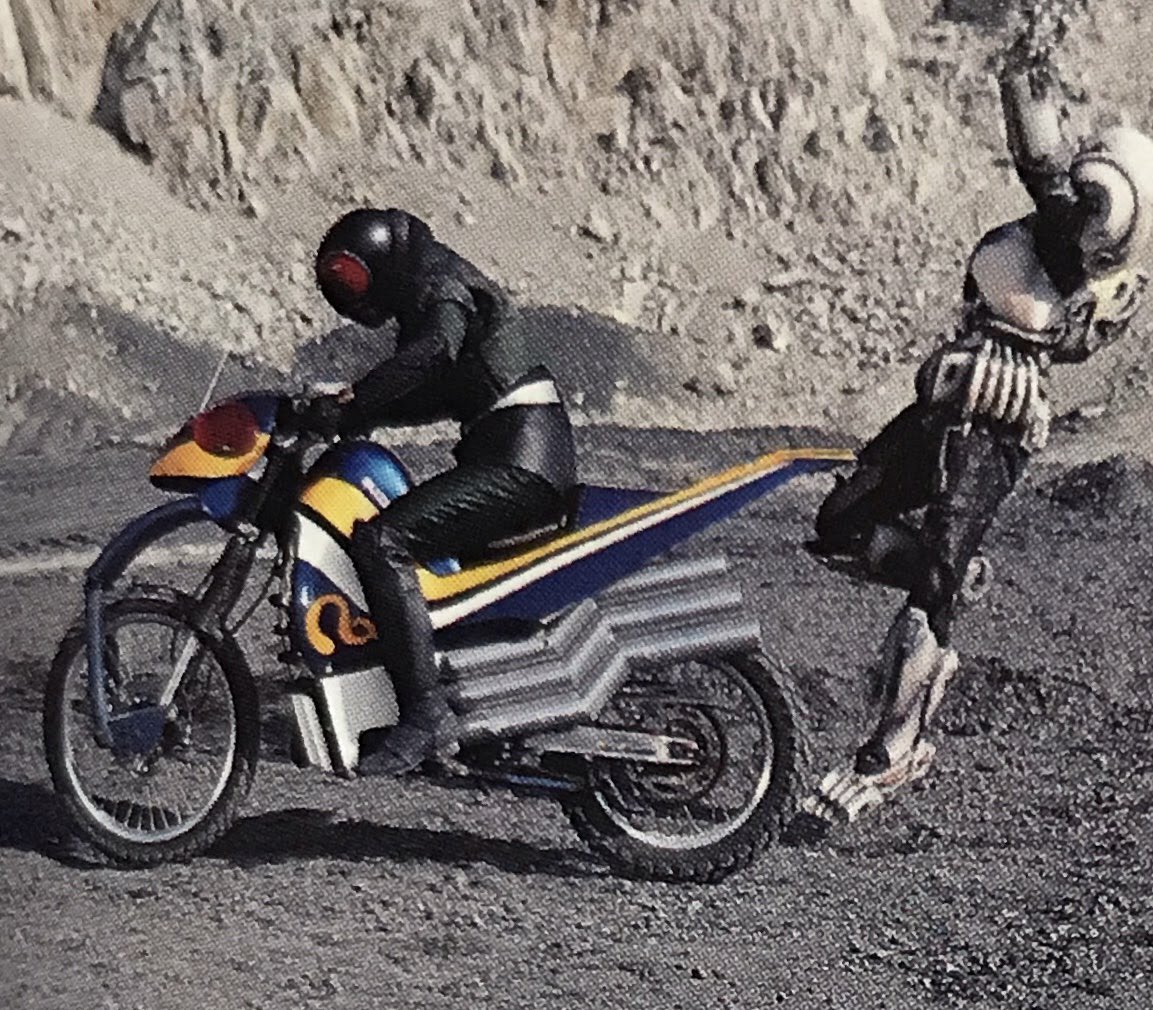 仮面ライダーBLACK RX」より アクロバッター…最高時速750km 最高出力