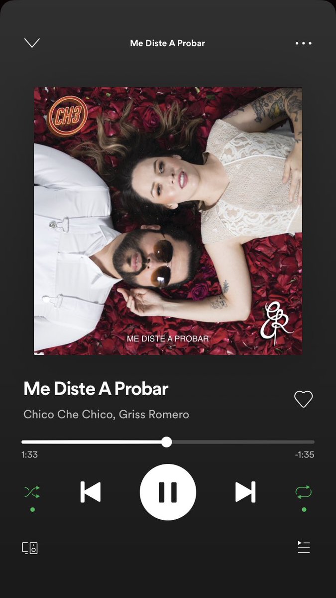 TeamMtyGR's tweet photo. A dormir agustito escuchando ya 🙌🏾 #MeDisteAProbar en @SpotifyMexico 🔥🔥🕺🏿💃🏾echando el baile bastante 🤭 con @Chico_Che_Chico y @GrissRom❤️👏🏽👏🏽👏🏽 https://t.co/bwpzFJ6yKJ