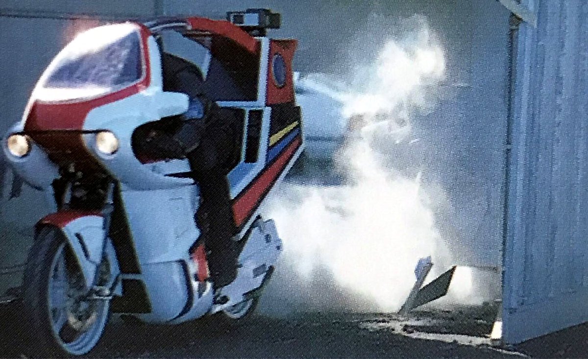 仮面ライダーBLACK」よりロードセクター 最高出力 1515馬力 最高時速