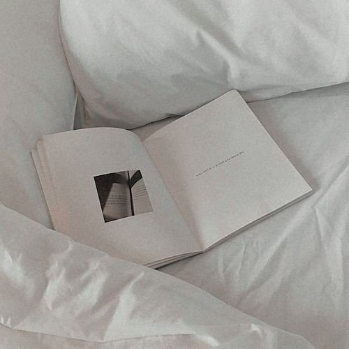 𝐁𝐋𝐀𝐂𝐊-𝗕𝗔𝗗 📑 tweet media