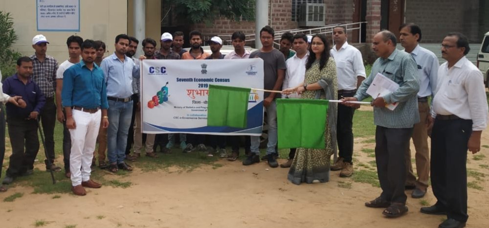 khan_keshar's tweet photo. Dholpur:- Seventh Economic Census launch by smt. Neha Giri(IAS) District Collector,Dholpur at Collectorate Campus,Dholpur.
@GoI_MeitY 
@GoIStats 
@CSCegov_ 
@dintya15 
@Economic_Census https://t.co/xaOpS5cLlU