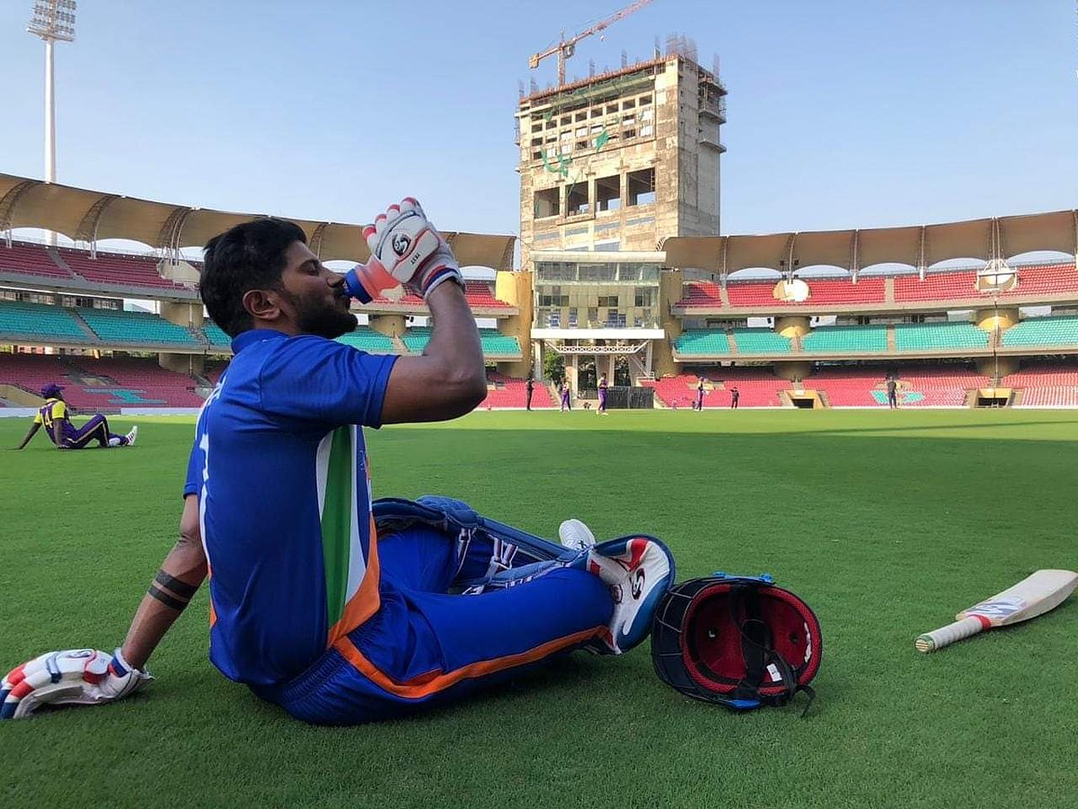 All that hard work finally paid off 🤗🏏😊❤️ <a href="/dulQuer/">Dulquer Salmaan</a>  #TheZoyaFactor 

<a href="/dulQuer/">Dulquer Salmaan</a> <a href="/sonamakapoor/">Sonam K Ahuja</a> #AbhishekSharma 
<a href="/Pooja__Shetty/">Pooja Shetty</a> <a href="/aartims/">Aarti Shetty</a> <a href="/foxstarhindi/">FoxStarHindi Ratan</a> <a href="/ad_labsfilms/">Ad-Labs Films Limited</a> <a href="/Imangadbedi/">ANGAD BISHAN SINGH BEDI</a> <a href="/sikandarkher/">Sikandar Kher</a>
<a href="/ZeeMusicCompany/">Zee Music Company</a> 
<a href="/E4Emovies/">E4 Entertainment</a> <a href="/e4echennai/">MUKESH RATILAL MEHTA</a>