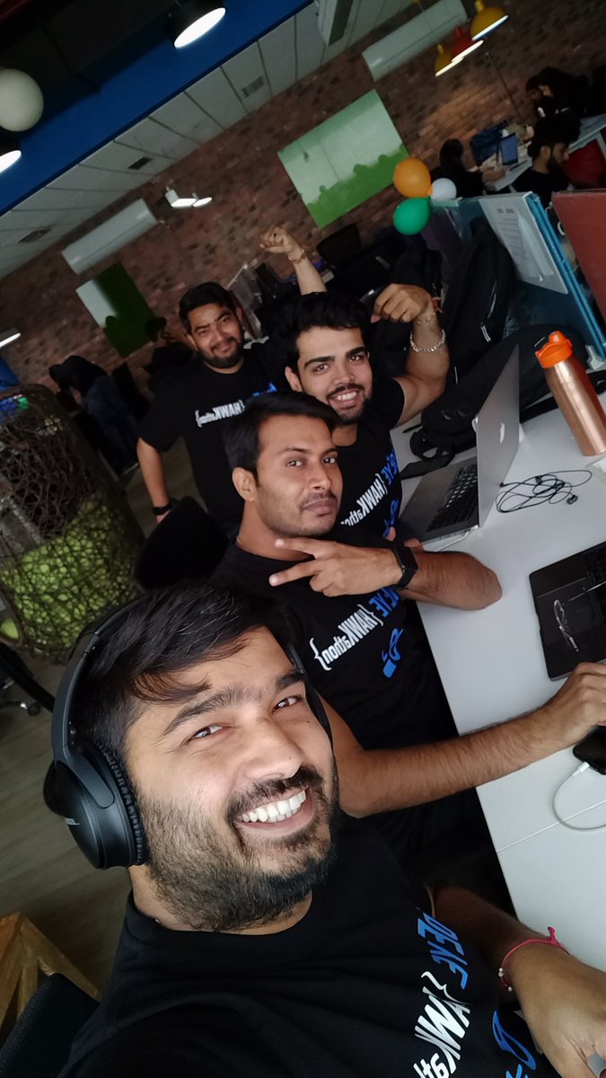 saurabh_kr_jha's tweet photo. #HawkathonBirdeye #TeamDevOps
#Hackathon
Hawks at work! https://t.co/o6hyFVIvku