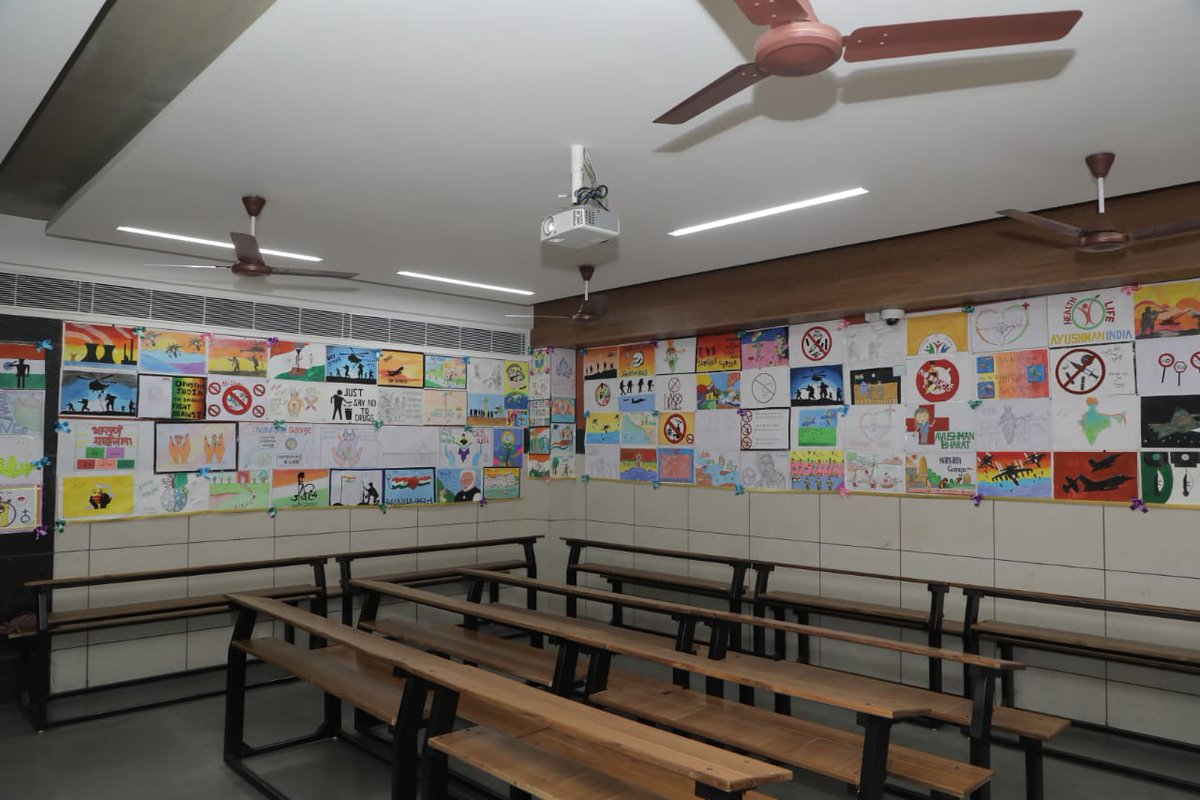 KaranNavadiya's tweet photo. "Prayas" organized by Ashadeep Group of Schools which included #trafficawerness, #swachbharat, #drawingexhibition and many more.... https://t.co/gv17nDJtsV