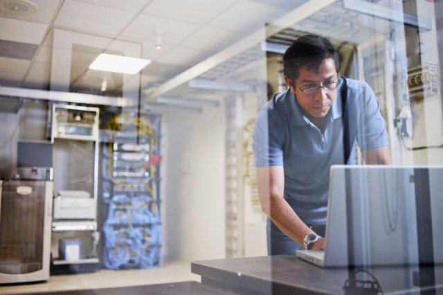 RREH1's tweet photo. The world of secured and managed file transfer (MFT) is growing and becoming more complex. Learn how IBM Control Center Director can help you save time and resources. https://t.co/tirzpG3TAO https://t.co/F0QIALJEou