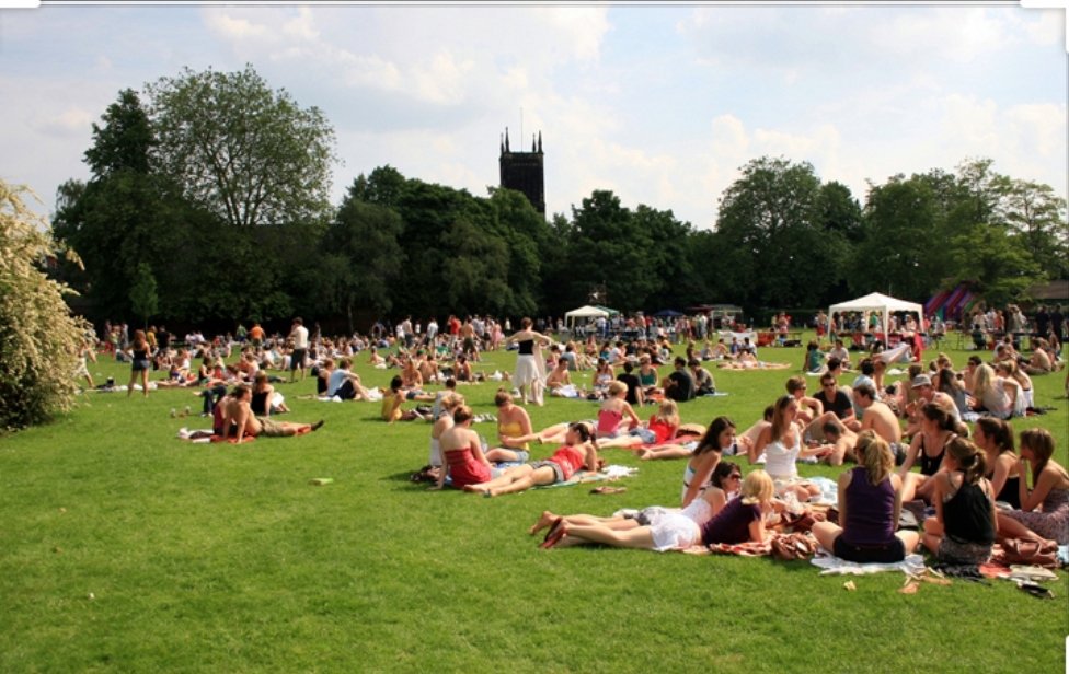 Please come along to our Lenton Funday Festival next Saturday (28th) lots of things going on for all the family!! Everyone welcome 😁 #LoveLenton #community places available for local charity stalls and craft sellers. RT and spread the word! 😁