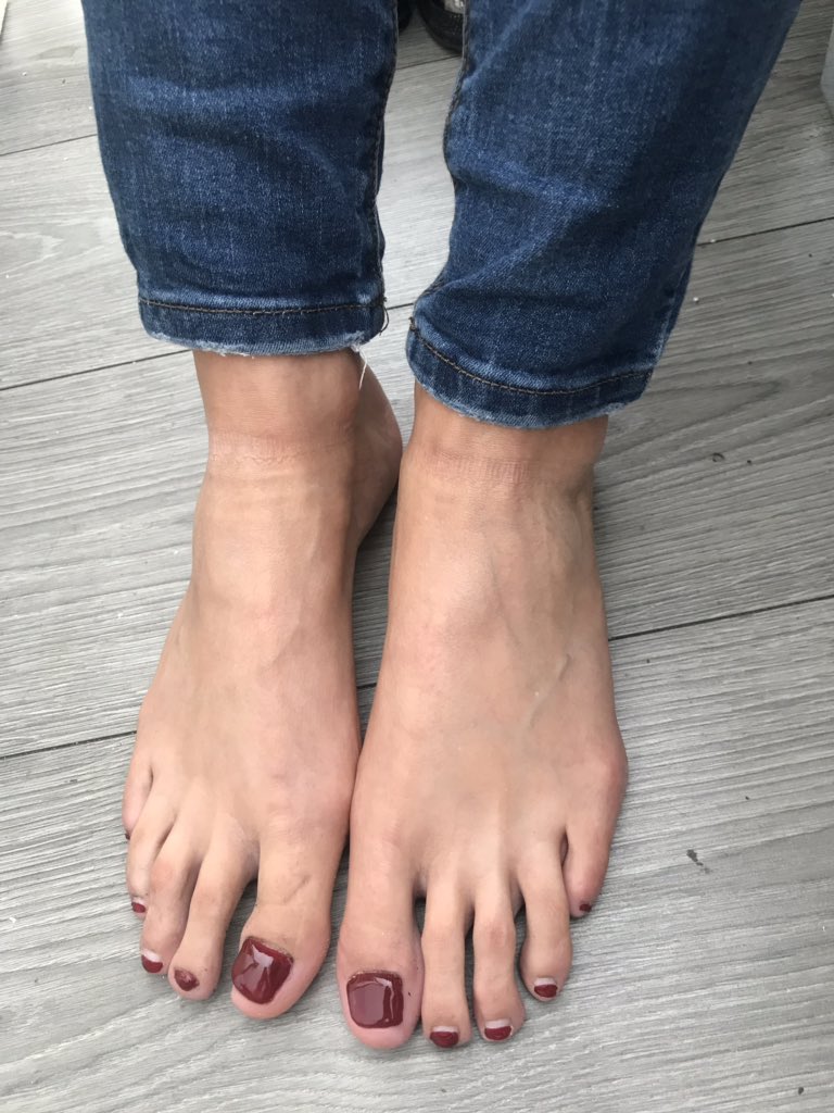 prinsesbella1's tweet photo. Wie o wie kan nu Skype en een leuke spannende sessie doen ??
!!! Maar wel met tikkie !!!!

#findom
#princeskforever 
#cashslave 

#tempo 
#payme https://t.co/xSoZPs4ojg