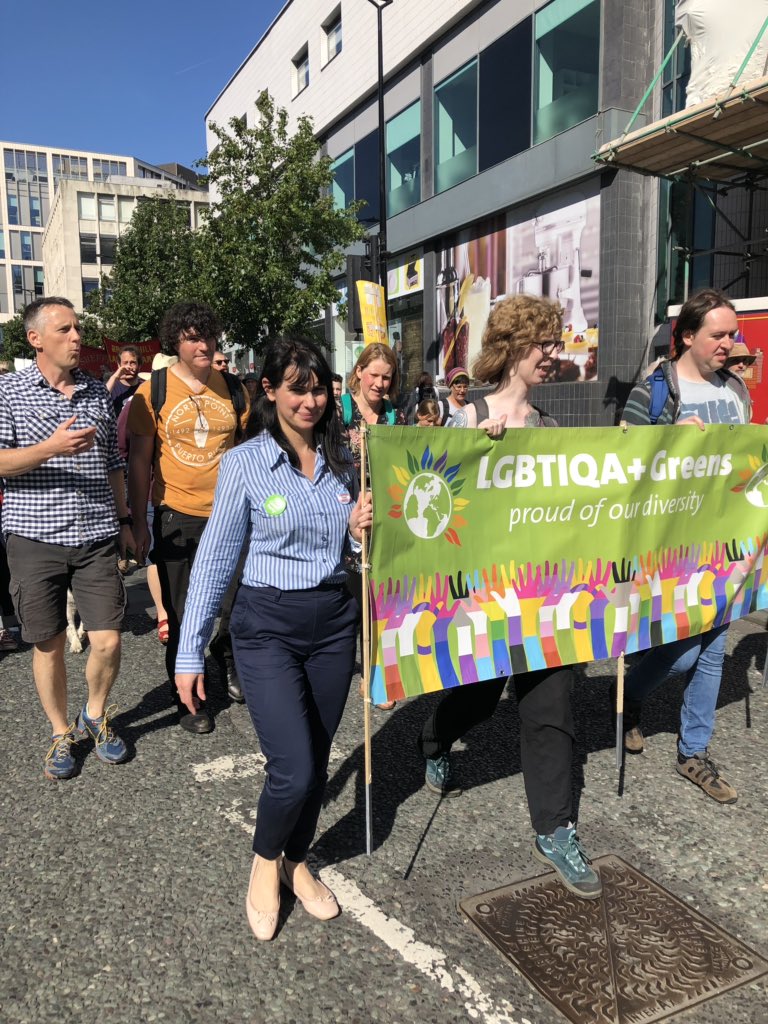 Marching with <a href="/SheffieldGreens/">Sheffield Green Party</a> for the #ClimateStrike it’s a beautiful day in #Sheffield
