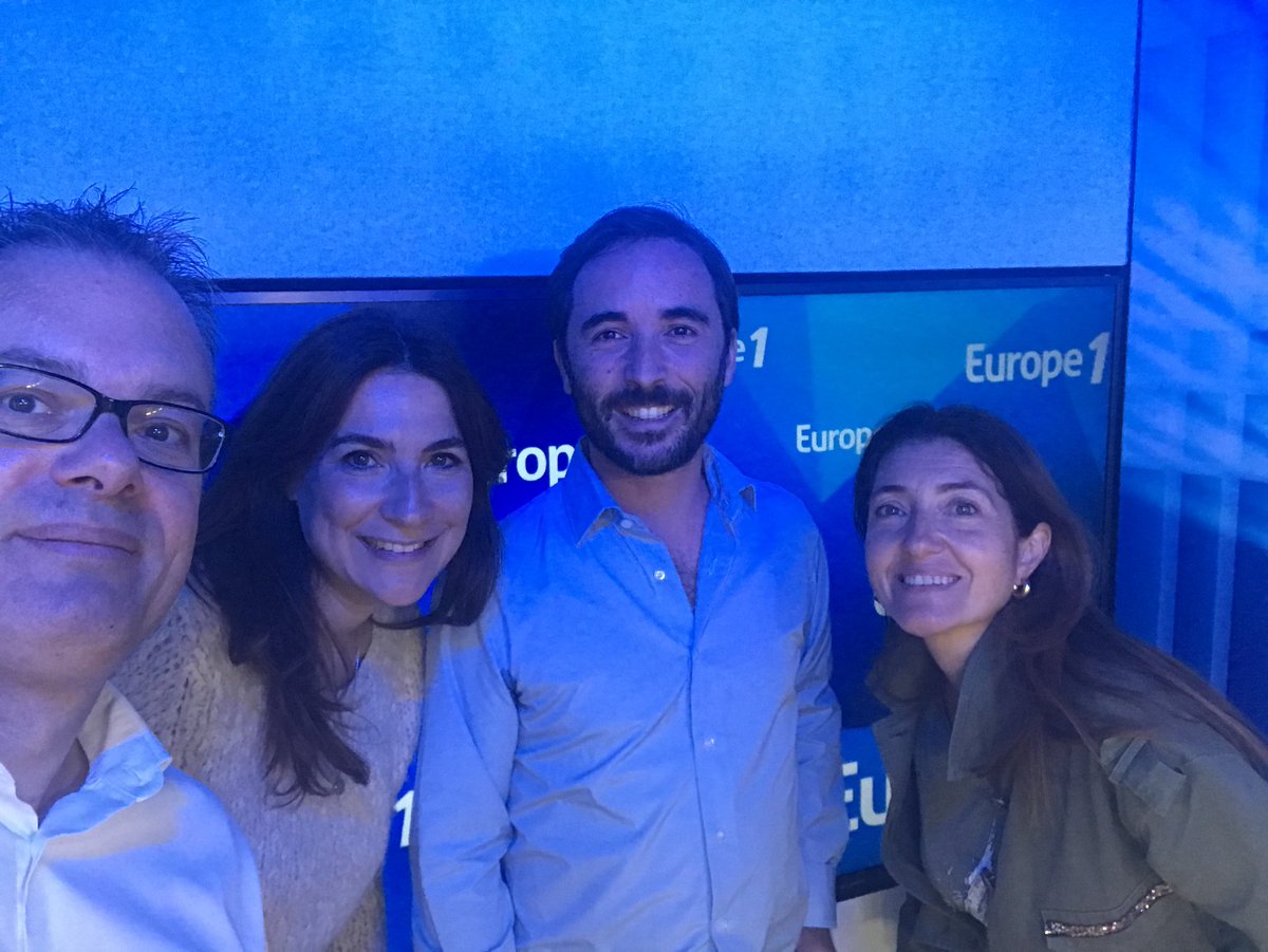 Acheter un canapé et l’avoir dans son salon quelques heures après? C est possible avec <a href="/easy2go_deliver/">Easy2Go</a> <a href="/Europe1/">Europe 1</a> #Europe1 <a href="/DucheminRapha/">Raphaëlle Duchemin</a>