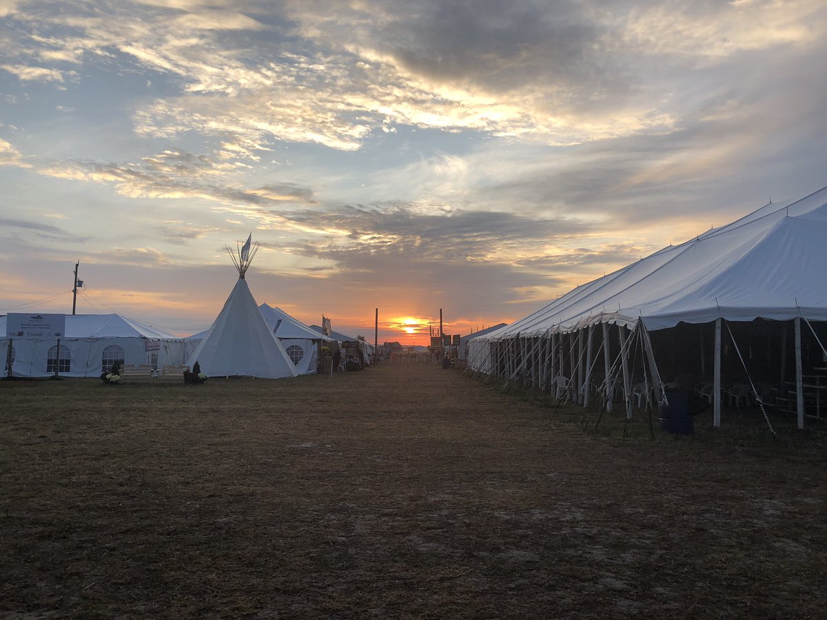 jan lakes tweet media