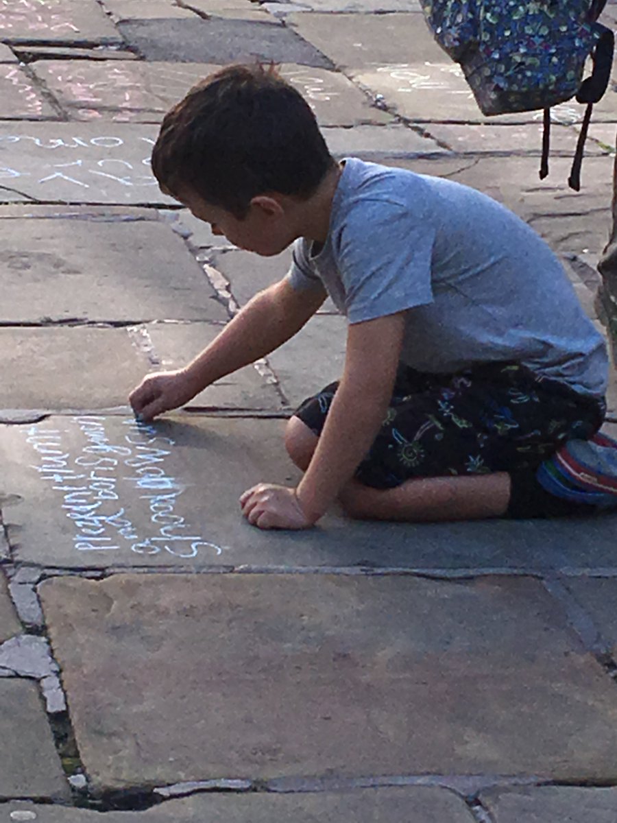 jenhawkins's tweet image. Sharing some hope from Shrewsbury #climatestrike #prochange #NoPlanetB #ClimateStrike