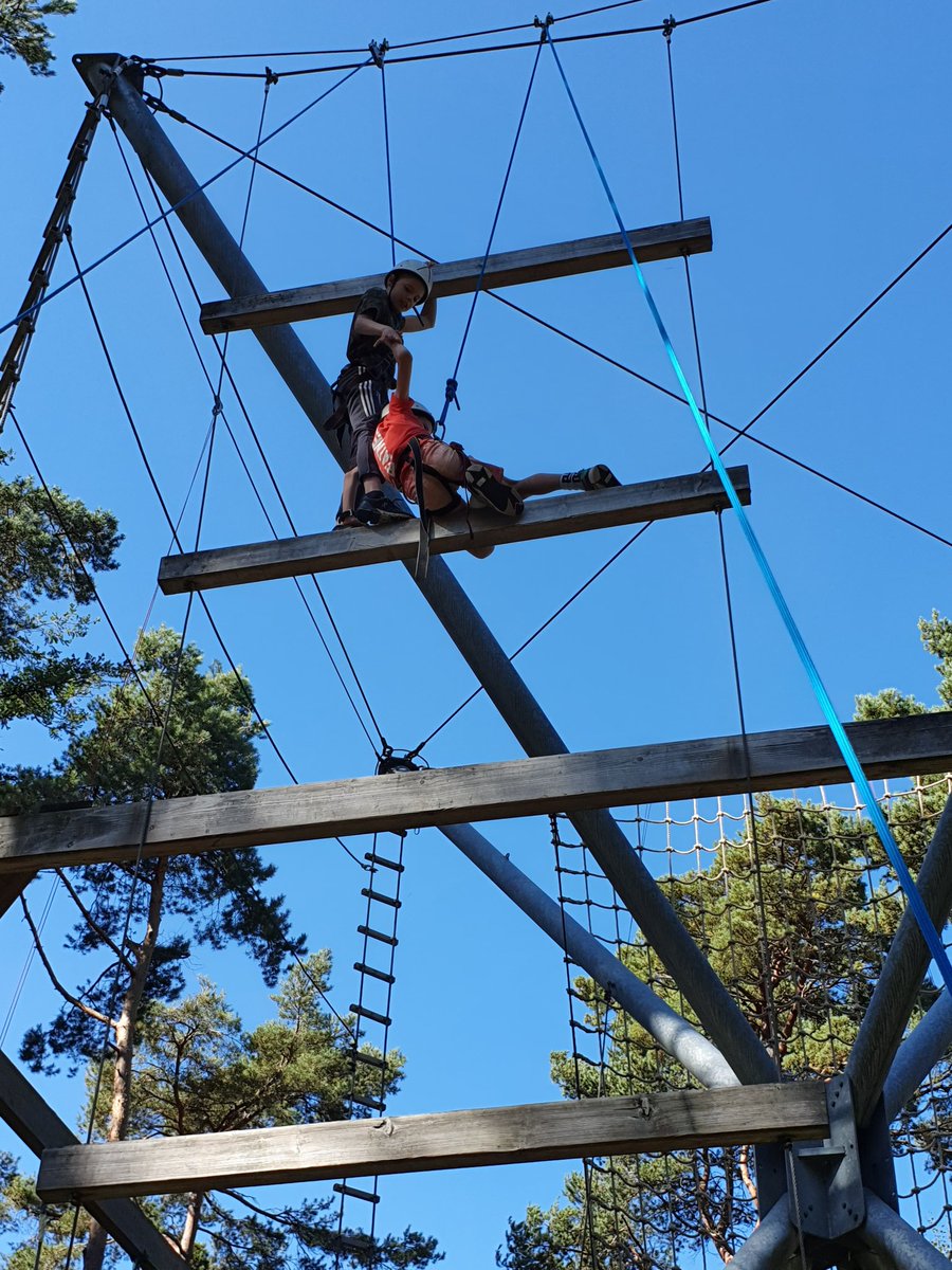 rh7seniors's tweet photo. Great teamwork from Louis and Nate on Jacob's Ladder. #Respect #courage @radnorsevenoaks @RH7LowerSchool @rh7trips https://t.co/z4lmUj4BSt