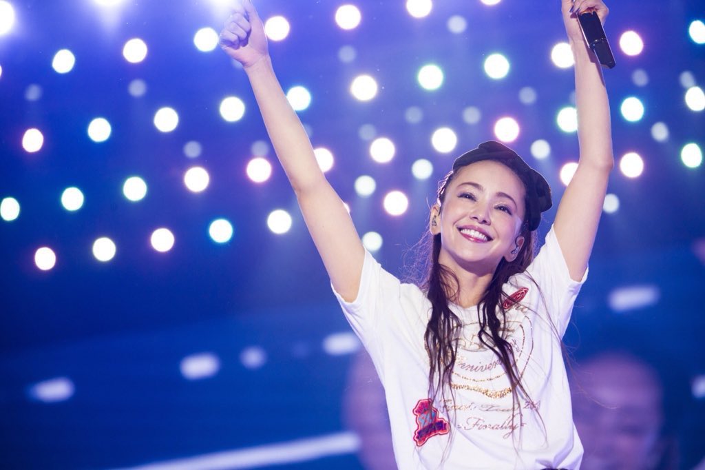 HAPPY BIRTHDAY to NAMIE AMURO.        42                                         1              