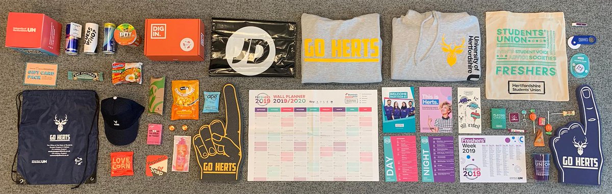 UniofHerts's tweet photo. Hello from Herts!
If you’re moving into halls this weekend, look out for our welcome boxes – filled with all sorts of goodies! And don’t forget to pick up your free #GoHerts Hoodie when you arrive, and wear it with pride! Check your email for more info #ThisIsHerts #HertsFreshers https://t.co/2IzH837Ksp