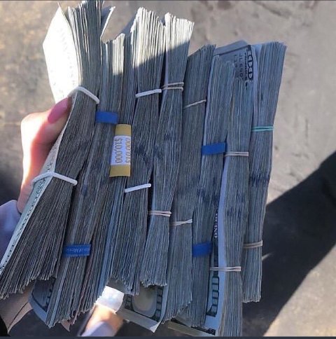 JamesRa36010555's tweet photo. I'm looking for a sugarbaby who is loyal,honest and can keep my company, talk to me when needed and give me advice sometimes. first 60 to like &amp; retweet gets $8000. 😍😘😘 Link in bio

#sugardaddywanted #sugarbabyneeded
Kik SEXYEMPEROR1055 https://t.co/DMi4xIgmQe