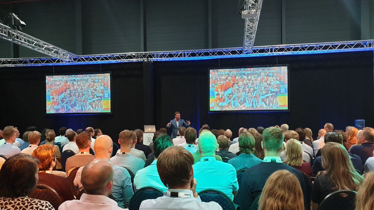CFFcomms's tweet photo. Interessante keynotes tijdens de @big_data_expo in de @jaarbeurs! Een sfeerimpressie door onze media-analist Maria van Loosdrecht: 

#CFFComms #bigdata #mediamonitoring https://t.co/q4RhLhK4km