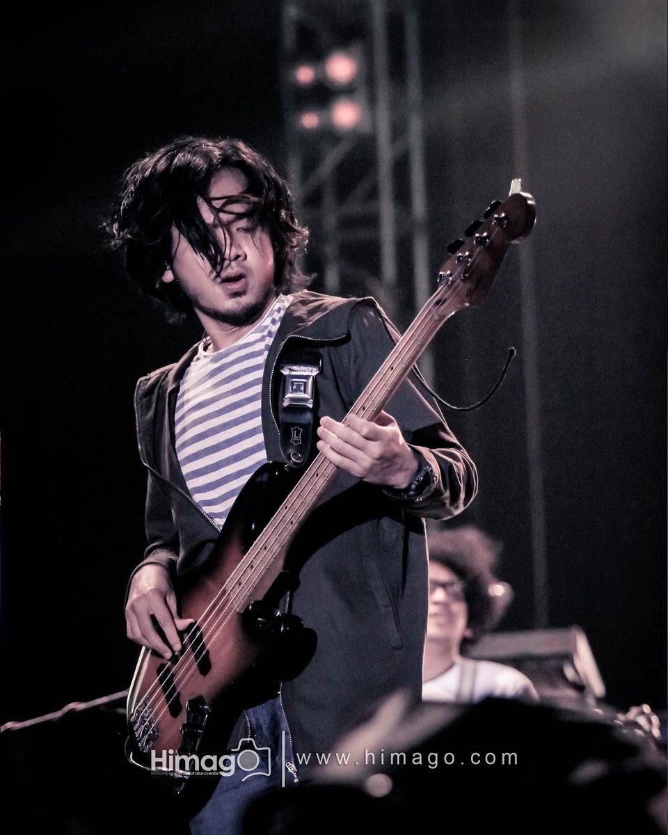himago_pro's tweet photo. @DMASIV at Apache Feel The BLACKGOLD Concert - Mojokerto

20 Mei 2017

📷: @akhmaddody 
#HimagoPro #Dmasiv #Masivers #mojokerto #eventapache #feeltheblackgold #DmasivMojokerto https://t.co/TurBQoIDYa